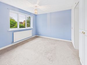 Bedroom- click for photo gallery